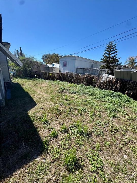 For Sale: $79,900 (3 beds, 1 baths, 936 Square Feet)