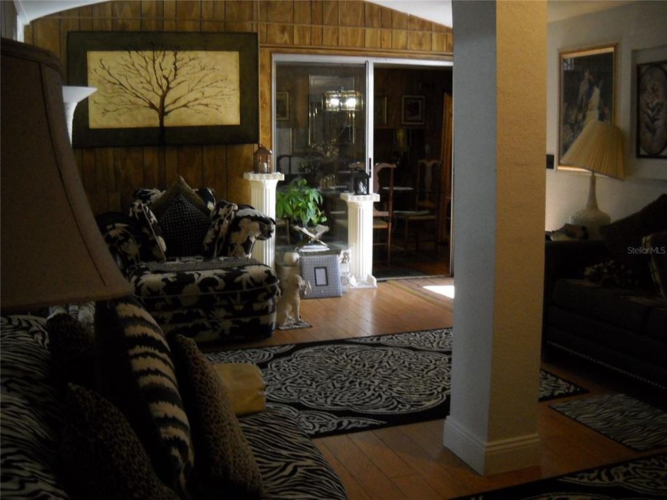 На продажу: $375,000 (5 спален, 4 ванн, 2849 Квадратных фут)