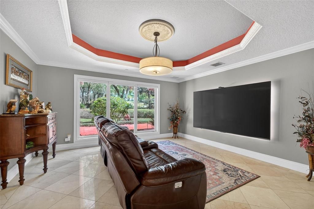 For Sale: $1,400,000 (5 beds, 5 baths, 6348 Square Feet)