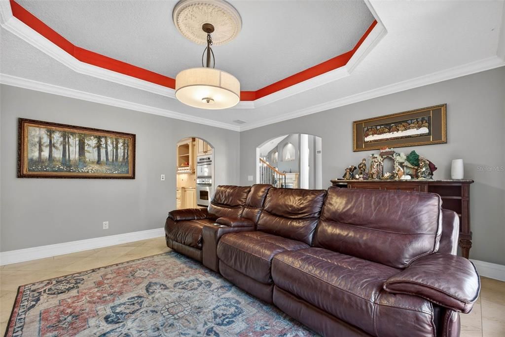 For Sale: $1,400,000 (5 beds, 5 baths, 6348 Square Feet)
