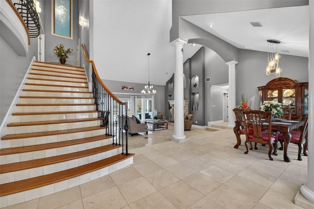 For Sale: $1,400,000 (5 beds, 5 baths, 6348 Square Feet)