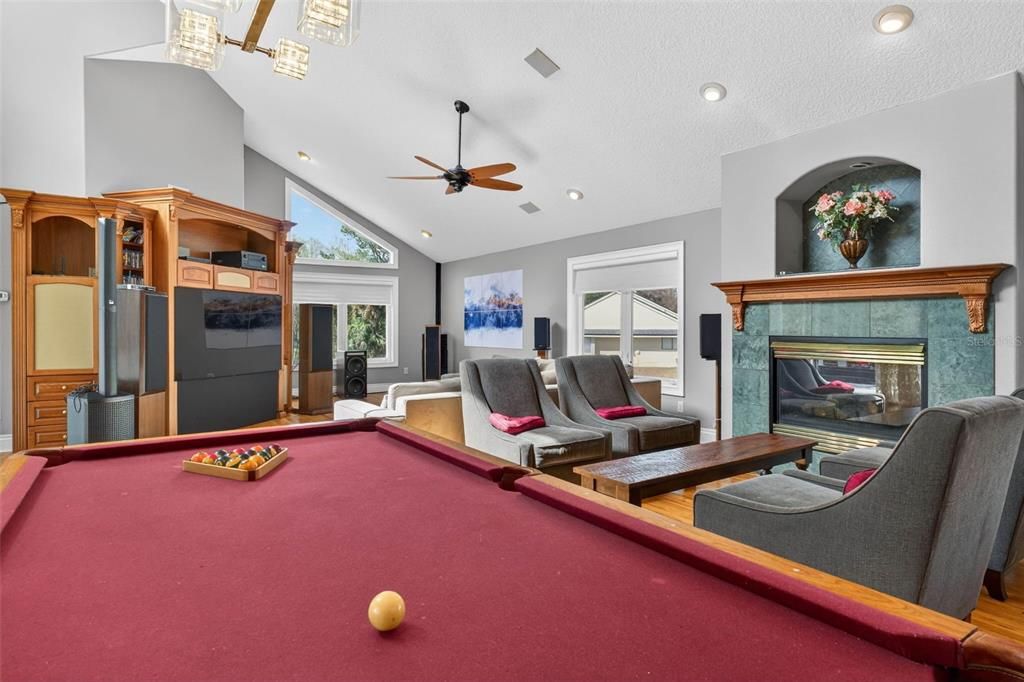 For Sale: $1,400,000 (5 beds, 5 baths, 6348 Square Feet)