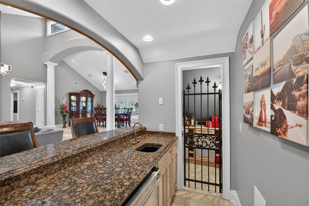 For Sale: $1,400,000 (5 beds, 5 baths, 6348 Square Feet)