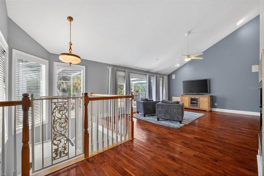 For Sale: $1,400,000 (5 beds, 5 baths, 6348 Square Feet)