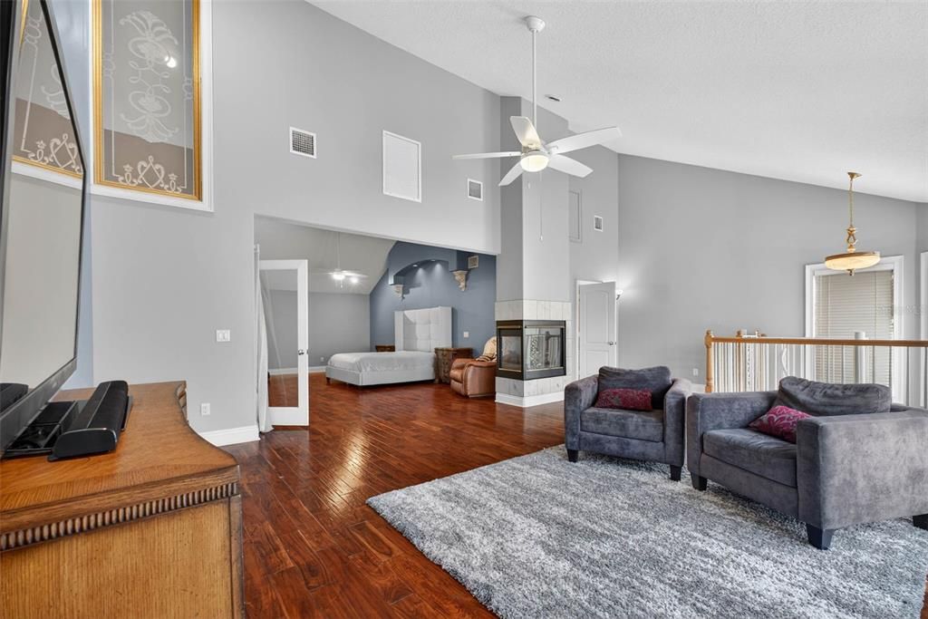 For Sale: $1,400,000 (5 beds, 5 baths, 6348 Square Feet)