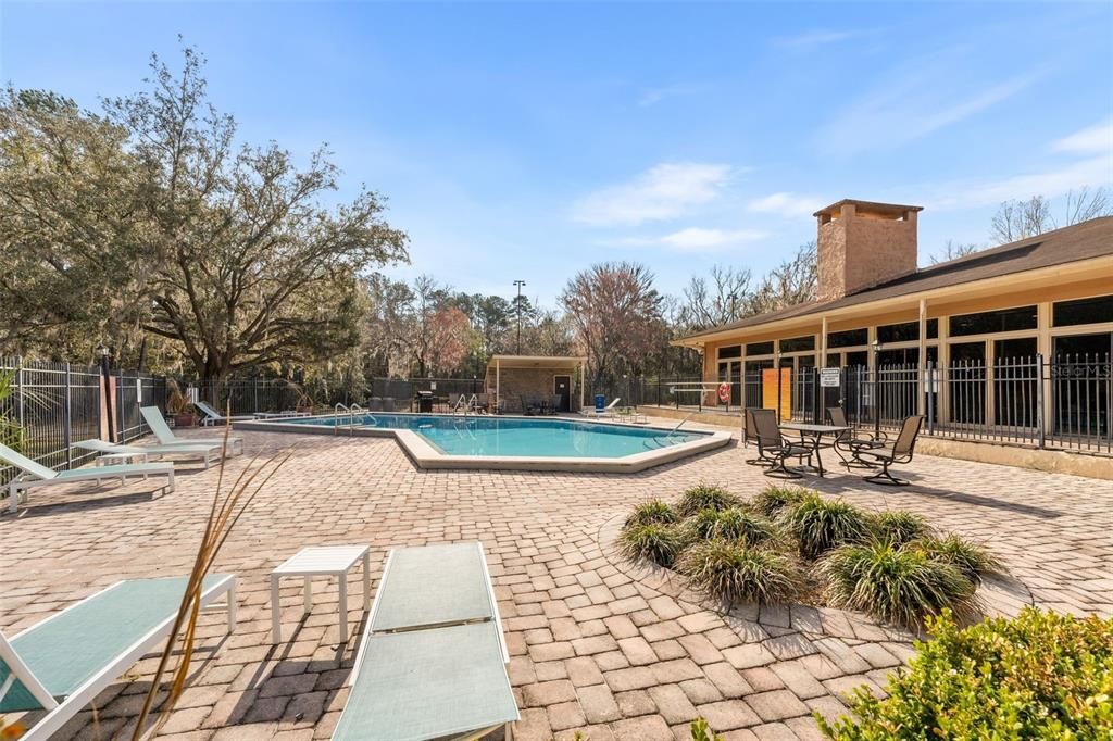 На продажу: $125,000 (3 спален, 2 ванн, 1278 Квадратных фут)