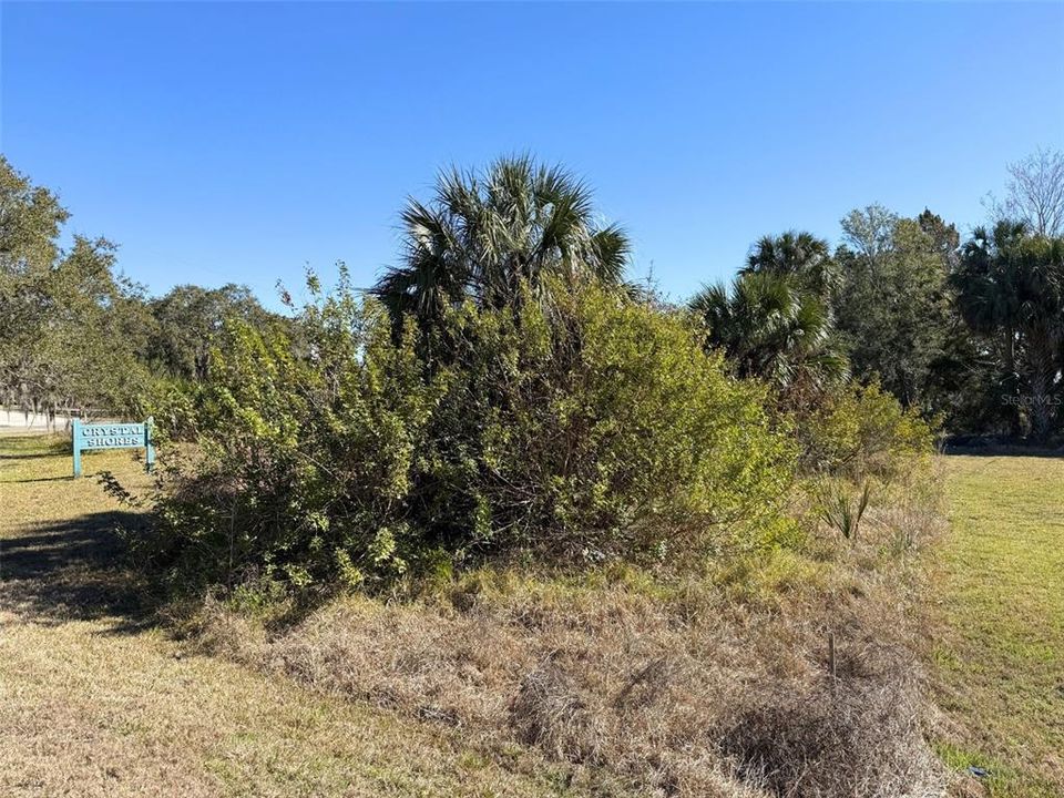 待售: $265,000 (0.40 acres)