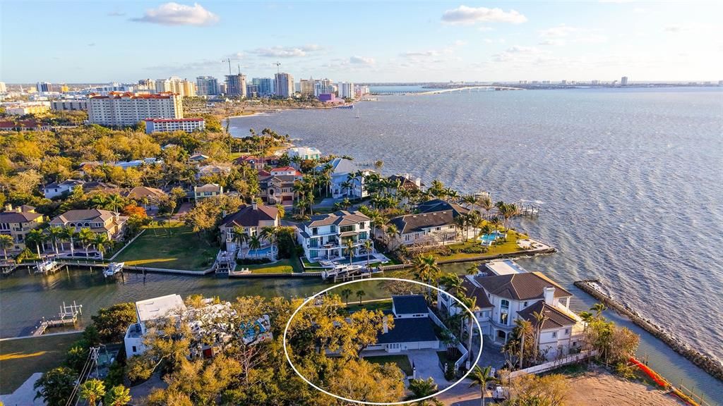 For Sale: $2,950,000 (4 beds, 4 baths, 2689 Square Feet)
