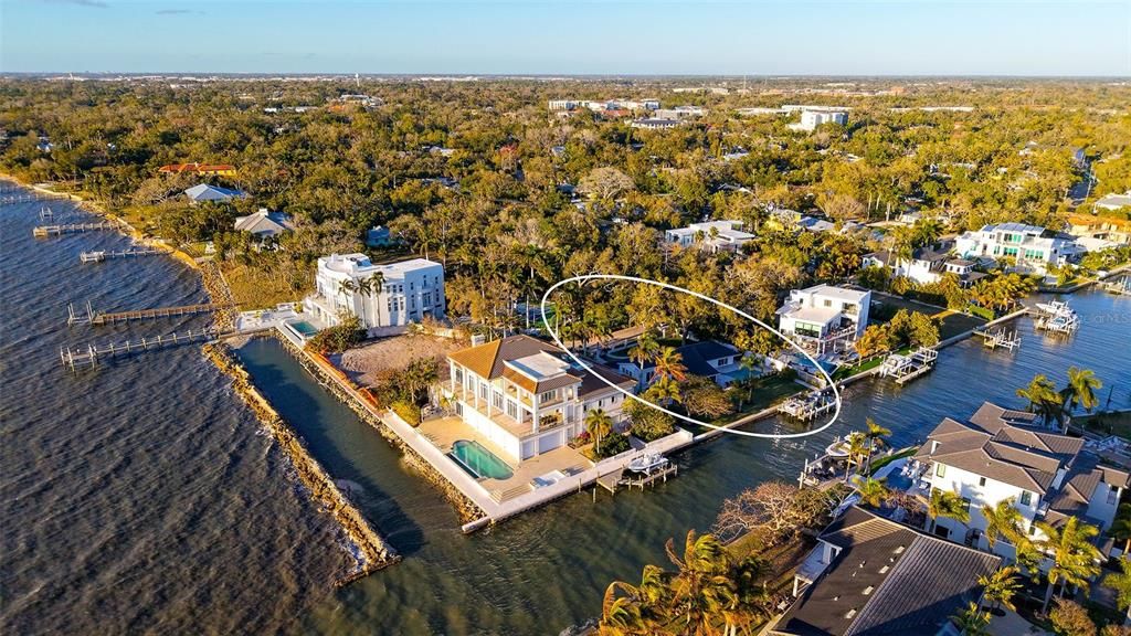 For Sale: $2,950,000 (4 beds, 4 baths, 2689 Square Feet)