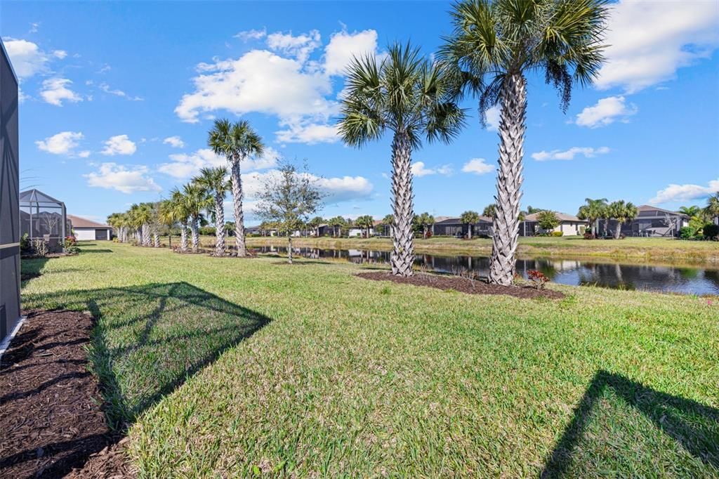 Под контрактом: $434,900 (2 спален, 2 ванн, 1611 Квадратных фут)