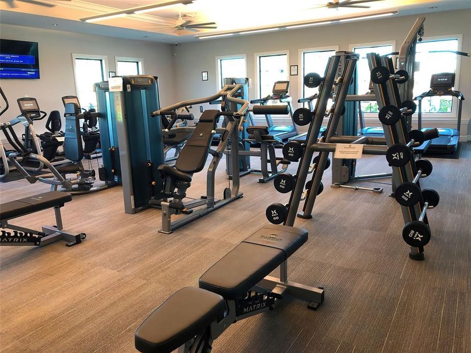 Под контрактом: $434,900 (2 спален, 2 ванн, 1611 Квадратных фут)