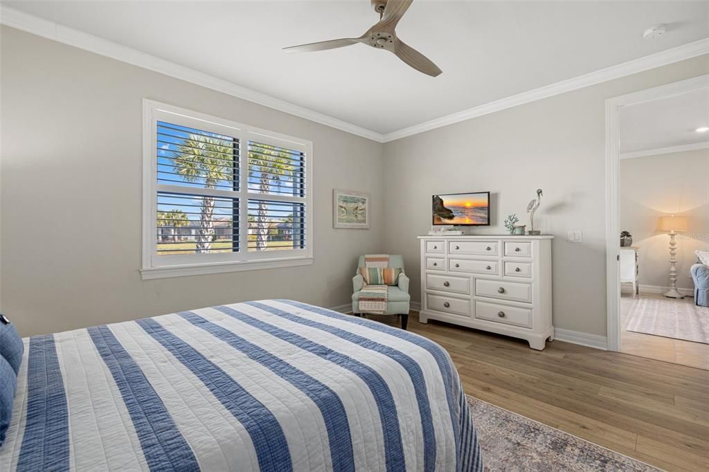 Под контрактом: $434,900 (2 спален, 2 ванн, 1611 Квадратных фут)