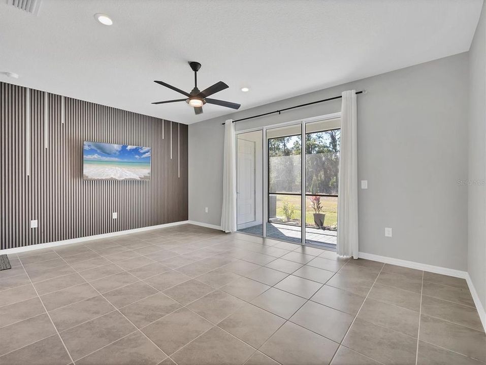 For Rent: $2,650 (3 beds, 2 baths, 1836 Square Feet)