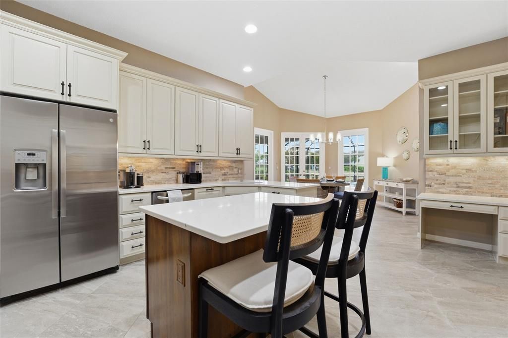 For Sale: $1,395,000 (3 beds, 3 baths, 3747 Square Feet)