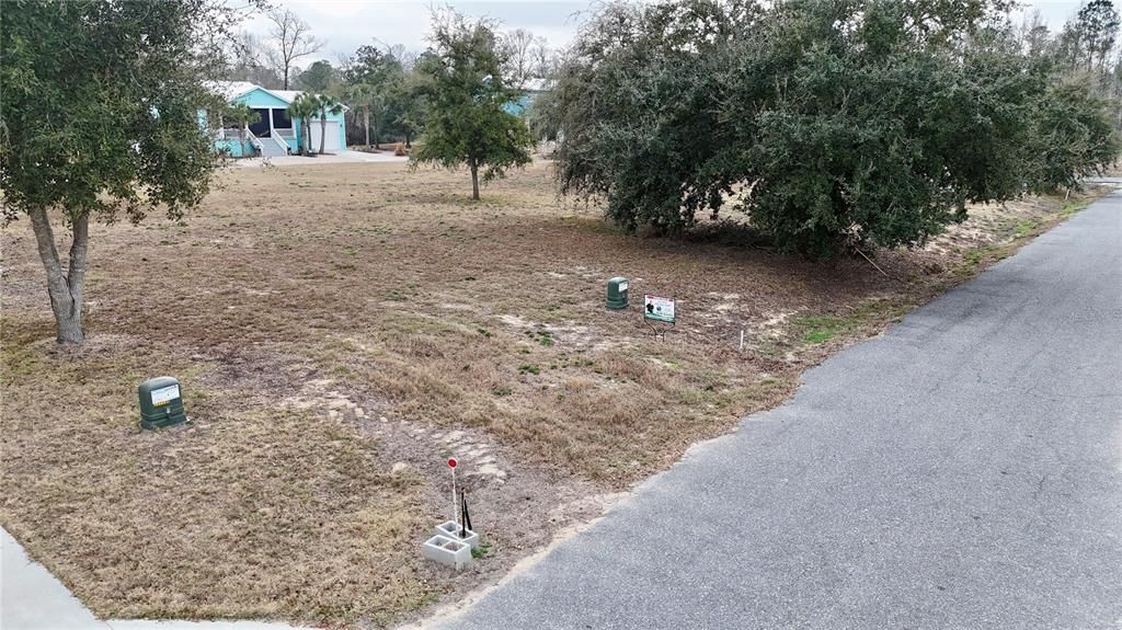 待售: $85,000 (0.14 acres)