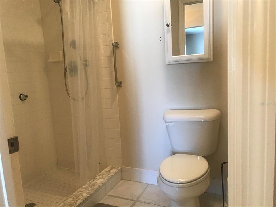 For Sale: $239,900 (2 beds, 2 baths, 1560 Square Feet)