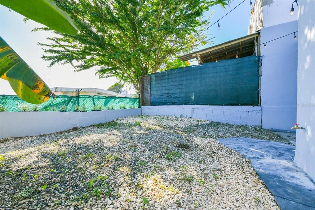 Active With Contract: $198,000 (3 beds, 2 baths, 1871 Square Feet)