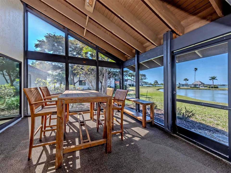 En Venta: $450,000 (2 camas, 2 baños, 1392 Pies cuadrados)