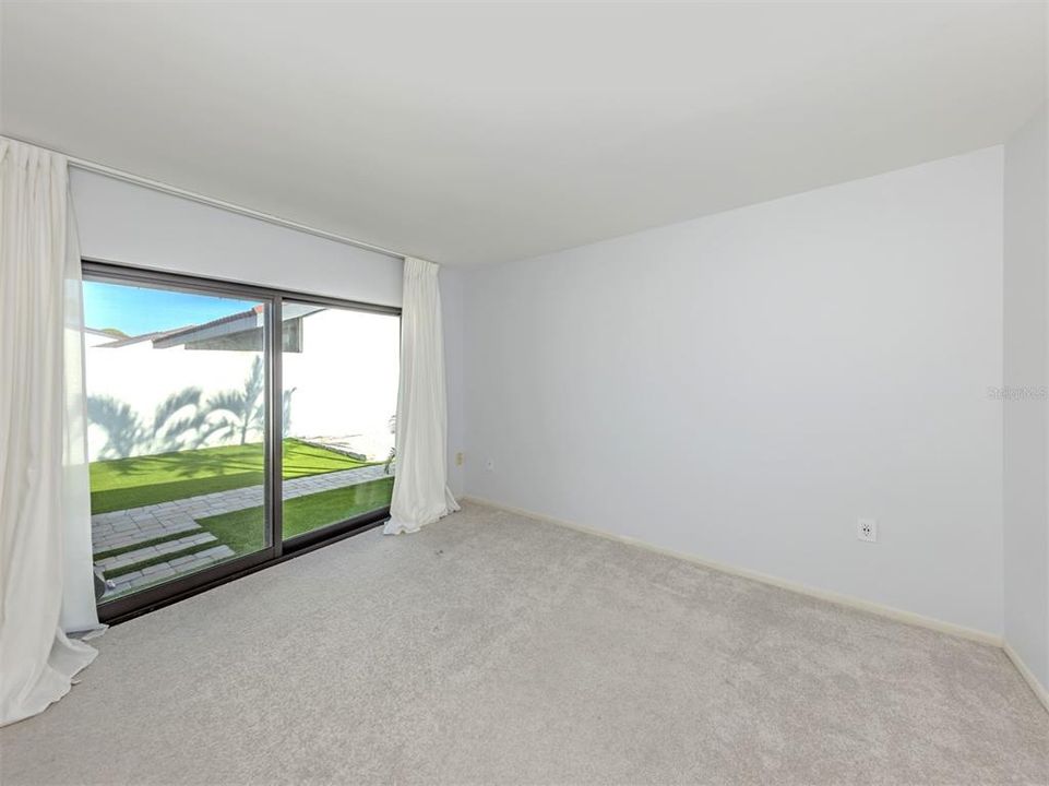 En Venta: $450,000 (2 camas, 2 baños, 1392 Pies cuadrados)