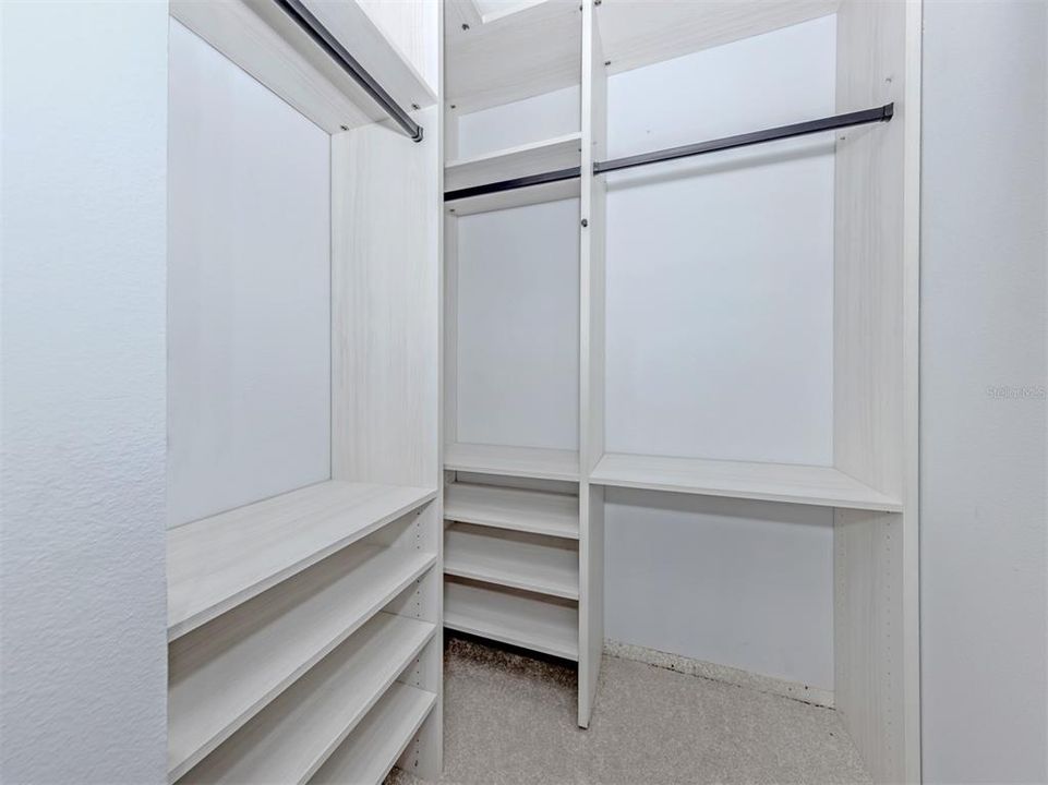 En Venta: $450,000 (2 camas, 2 baños, 1392 Pies cuadrados)