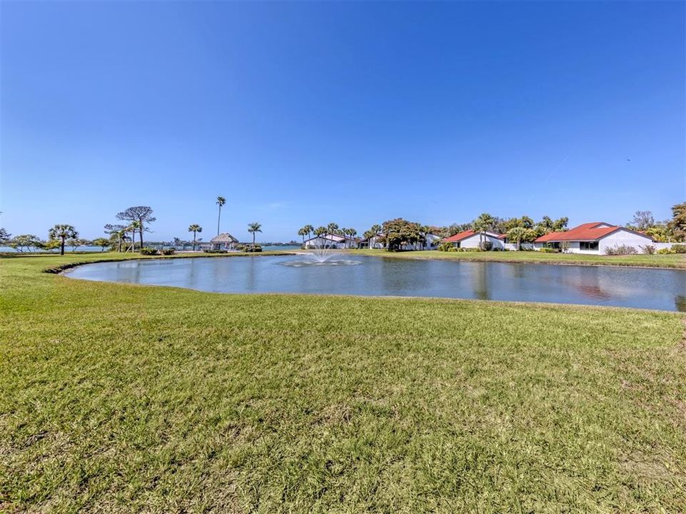 En Venta: $450,000 (2 camas, 2 baños, 1392 Pies cuadrados)