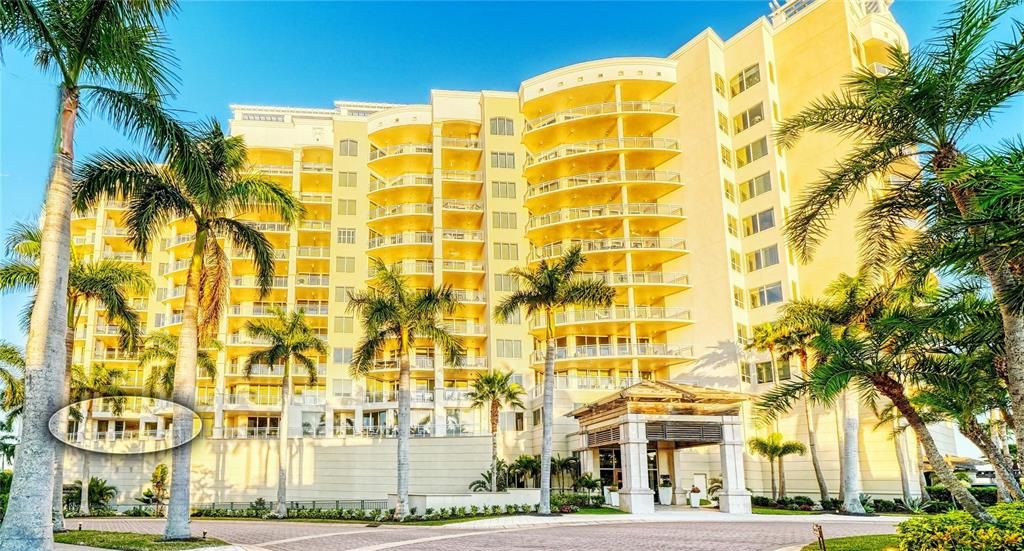 Active With Contract: $2,150,000 (2 beds, 2 baths, 1855 Square Feet)
