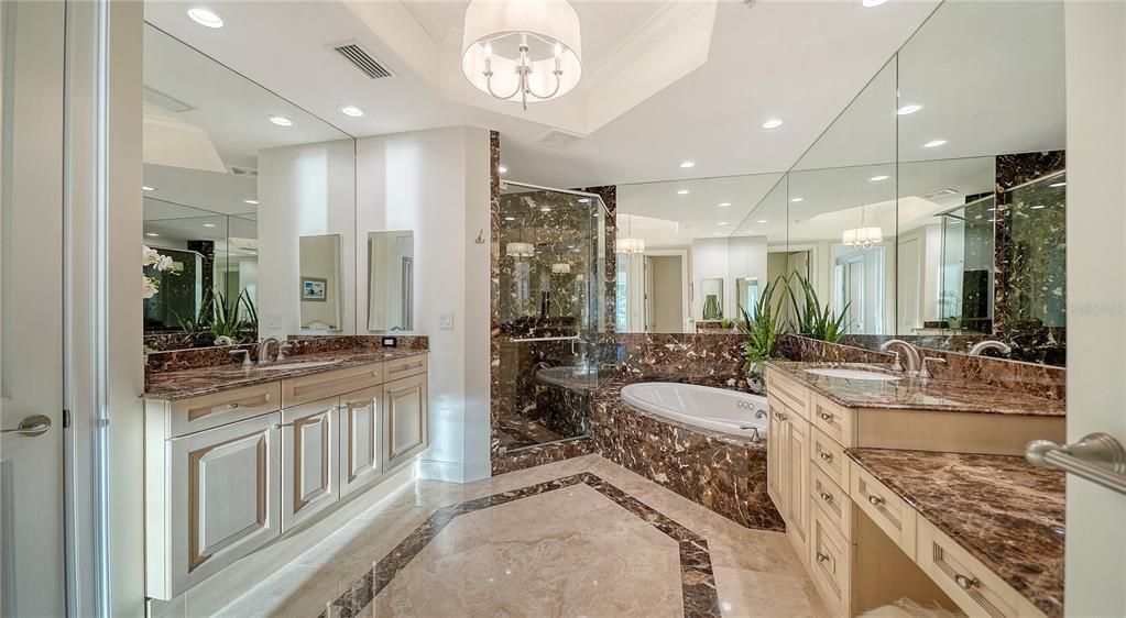 Active With Contract: $2,150,000 (2 beds, 2 baths, 1855 Square Feet)