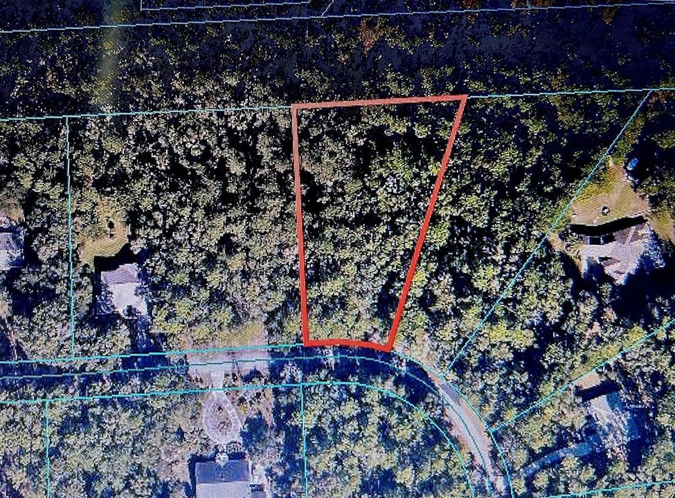 En Venta: $75,000 (1.25 acres)