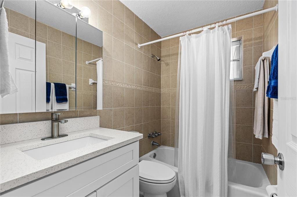 En Venta: $169,900 (2 camas, 1 baños, 990 Pies cuadrados)