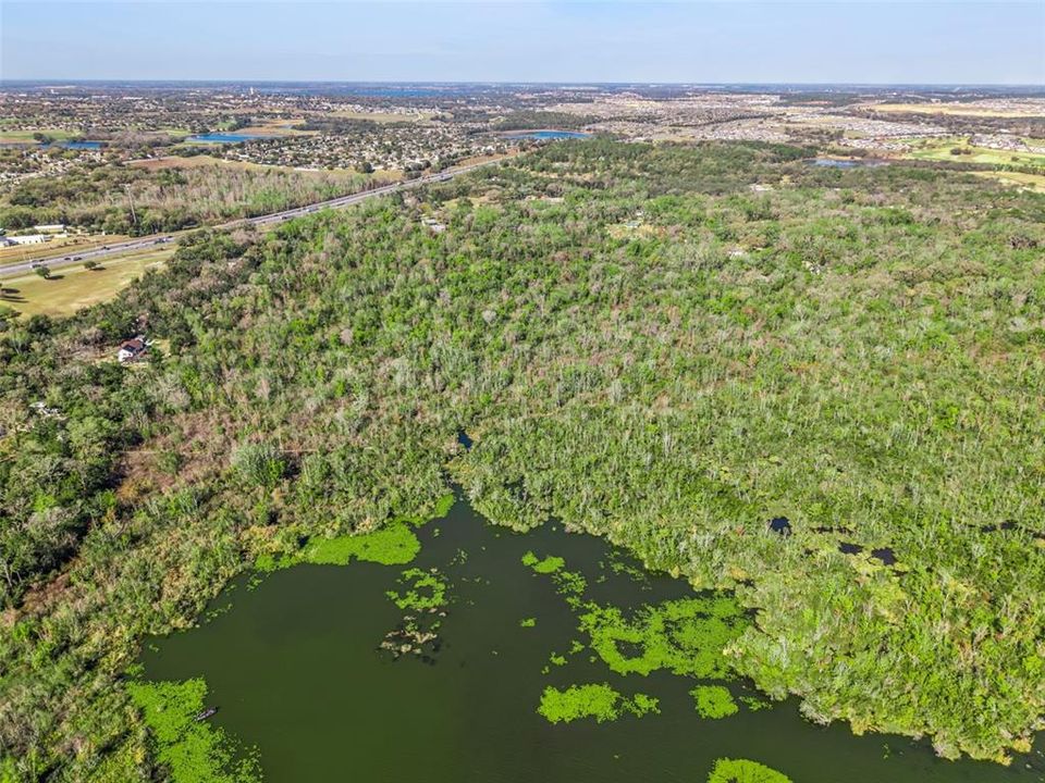 На продажу: $299,998 (4.94 acres)