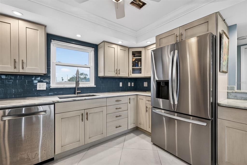 Activo con contrato: $419,000 (2 camas, 2 baños, 1760 Pies cuadrados)