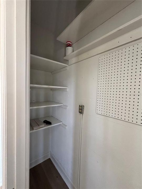 For Sale: $149,900 (2 beds, 2 baths, 1130 Square Feet)