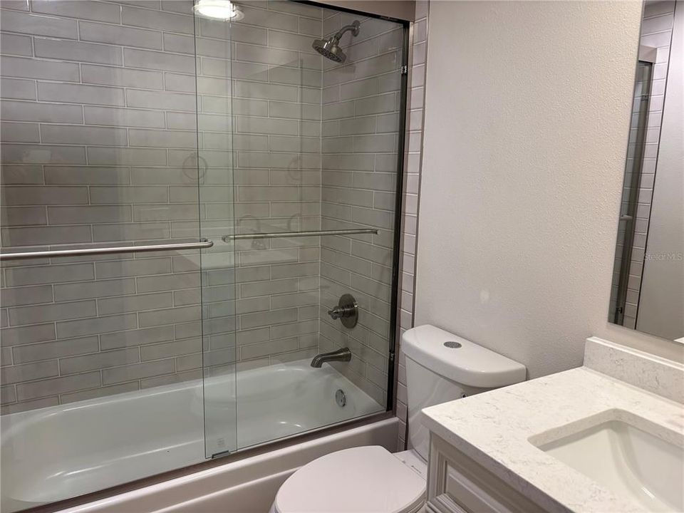 For Sale: $149,900 (2 beds, 2 baths, 1130 Square Feet)