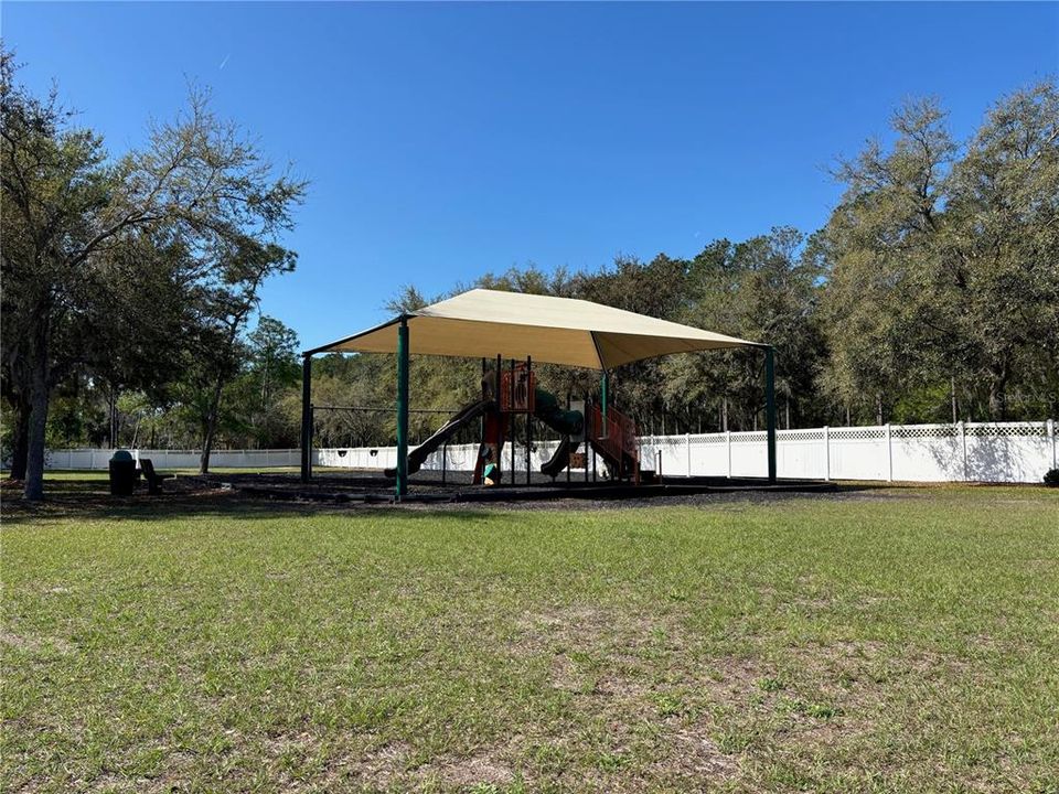 En Venta: $655,000 (5 camas, 3 baños, 2923 Pies cuadrados)