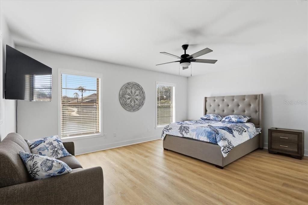 Active With Contract: $540,000 (3 beds, 2 baths, 2147 Square Feet)