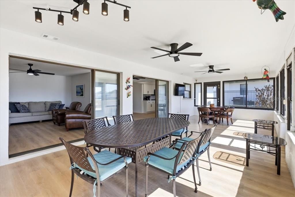Active With Contract: $540,000 (3 beds, 2 baths, 2147 Square Feet)