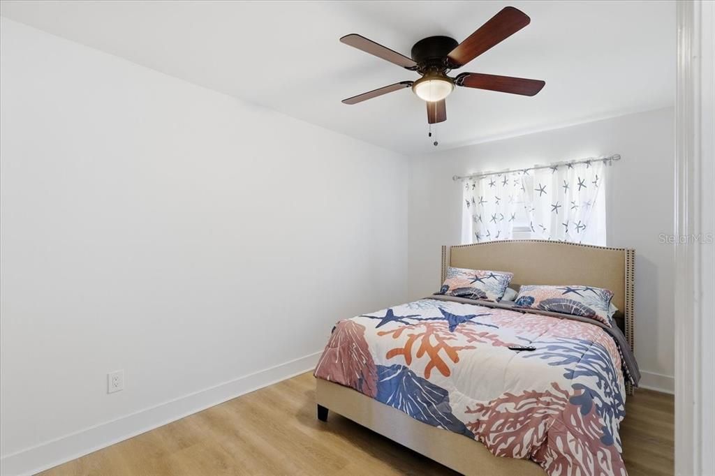 Active With Contract: $540,000 (3 beds, 2 baths, 2147 Square Feet)
