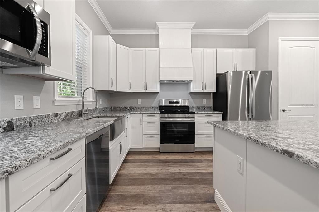Active With Contract: $499,000 (3 beds, 2 baths, 1765 Square Feet)