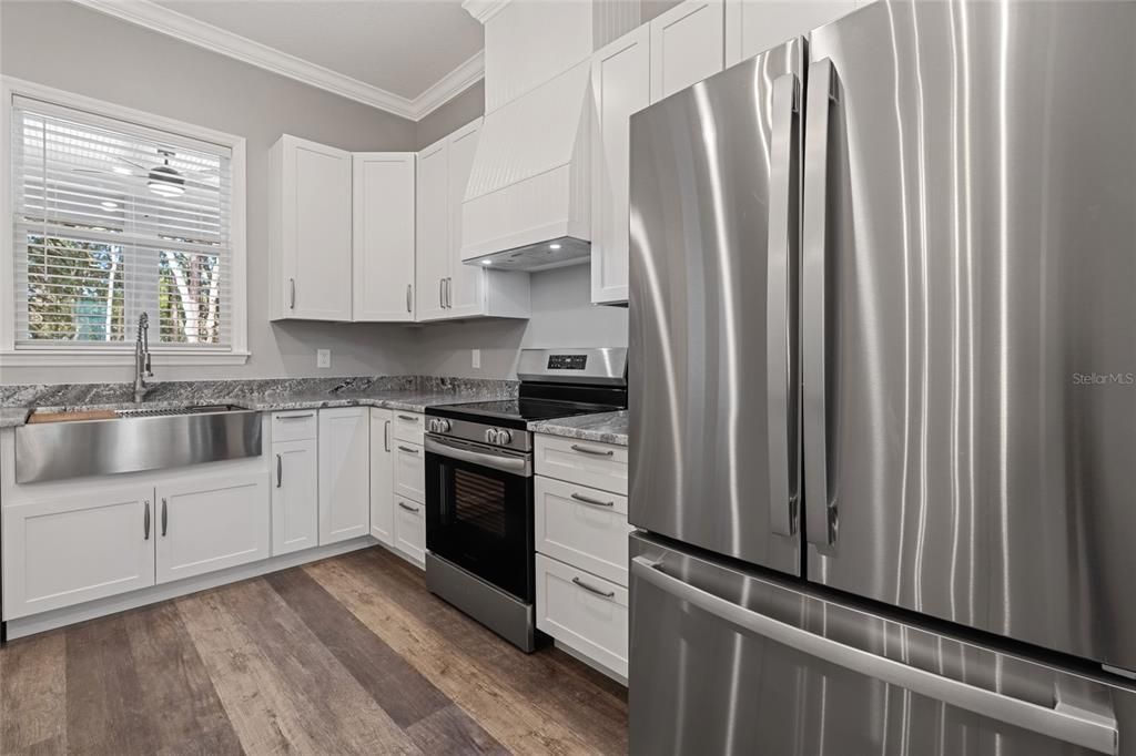 Active With Contract: $499,000 (3 beds, 2 baths, 1765 Square Feet)