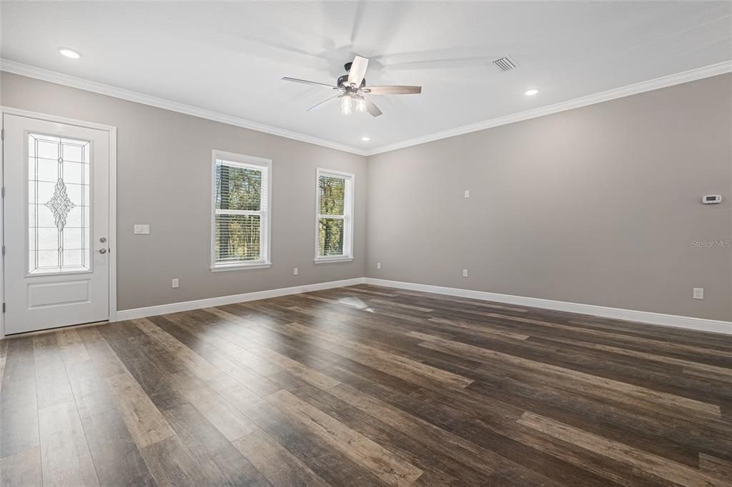 Active With Contract: $499,000 (3 beds, 2 baths, 1765 Square Feet)