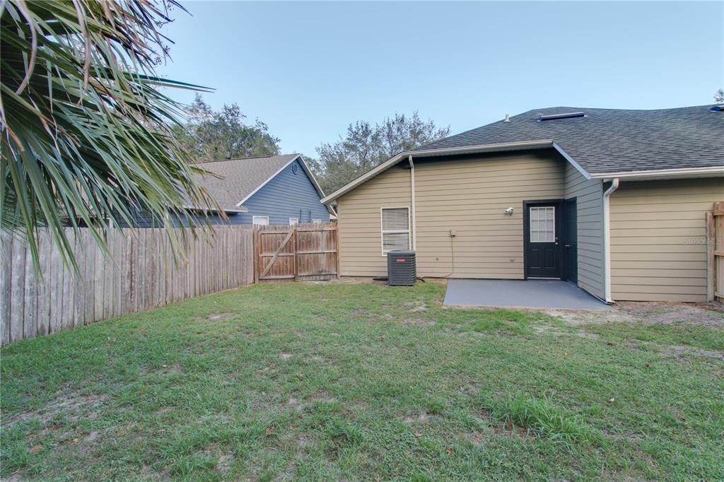 For Rent: $1,600 (2 beds, 2 baths, 2008 Square Feet)