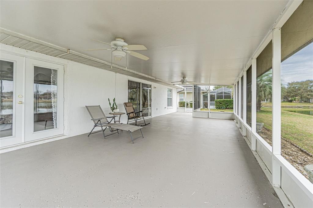 Activo con contrato: $274,900 (2 camas, 2 baños, 1251 Pies cuadrados)