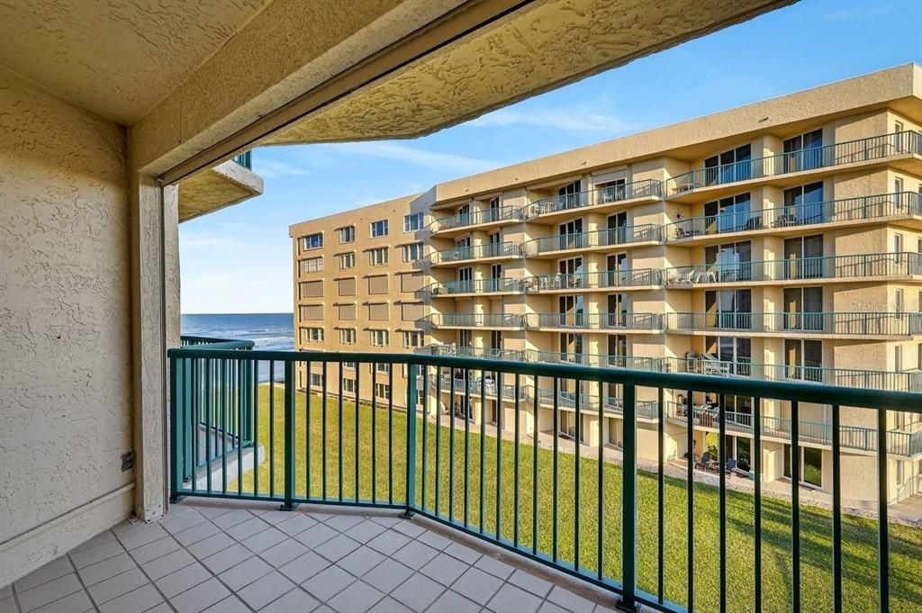 На продажу: $374,990 (2 спален, 2 ванн, 1500 Квадратных фут)