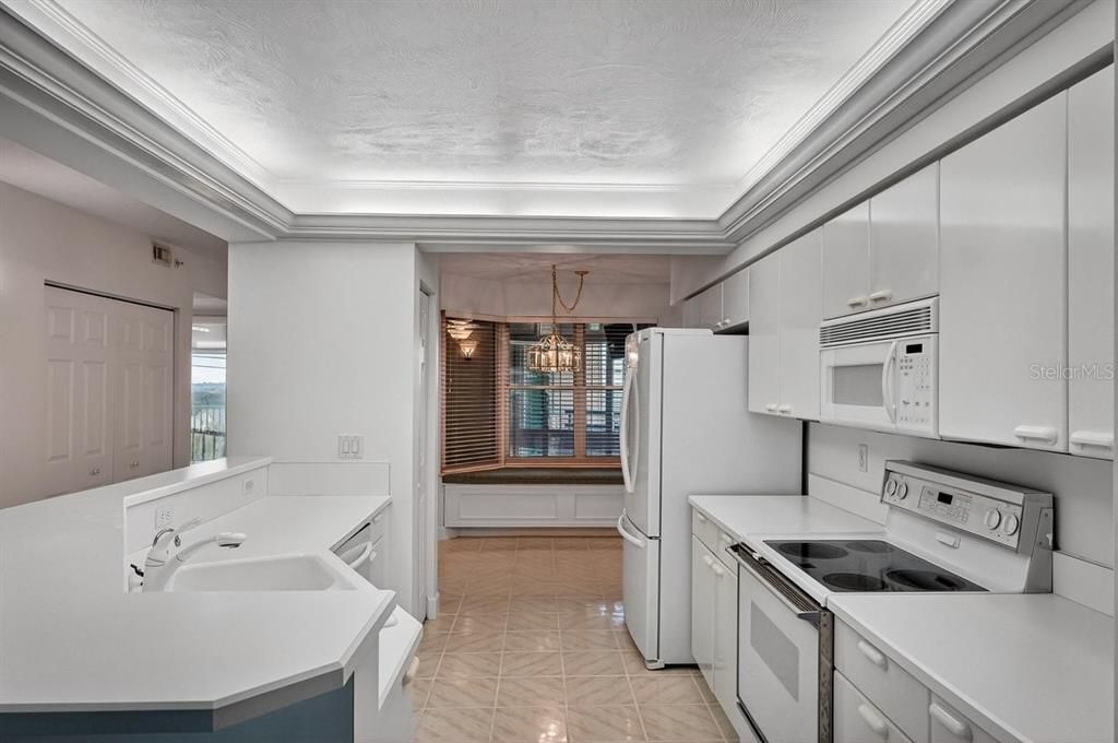 На продажу: $374,990 (2 спален, 2 ванн, 1500 Квадратных фут)