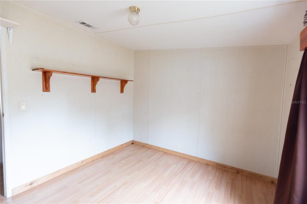 En Venta: $359,900 (3 camas, 2 baños, 1296 Pies cuadrados)
