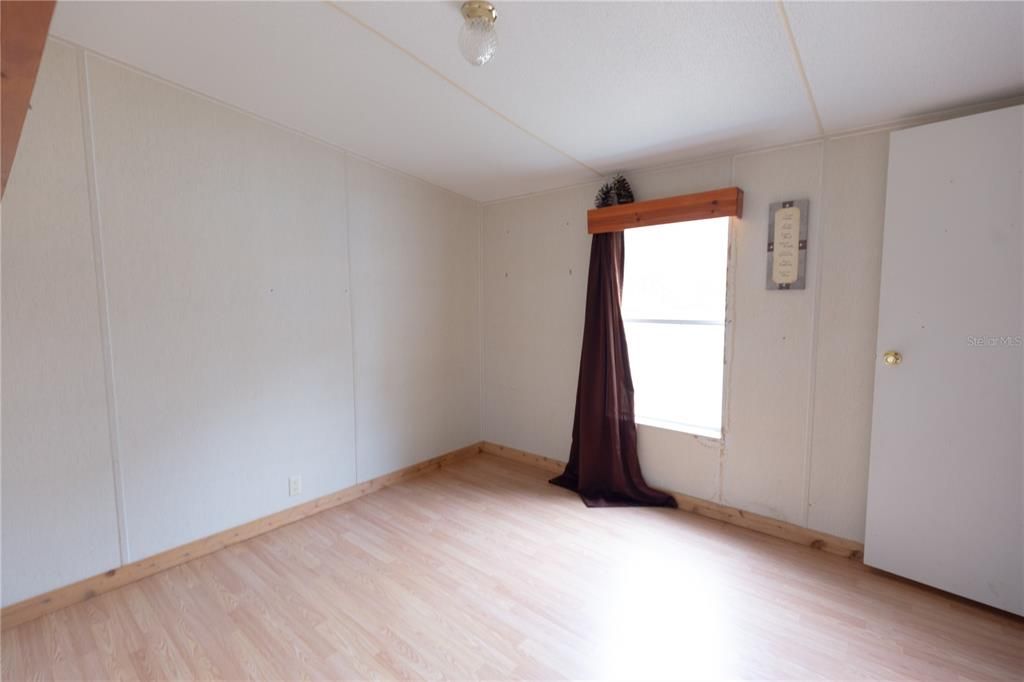 En Venta: $359,900 (3 camas, 2 baños, 1296 Pies cuadrados)