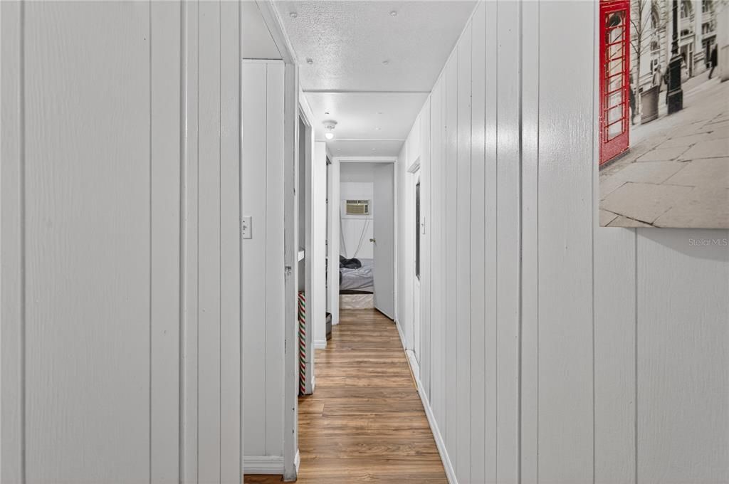 For Sale: $119,000 (3 beds, 1 baths, 1326 Square Feet)