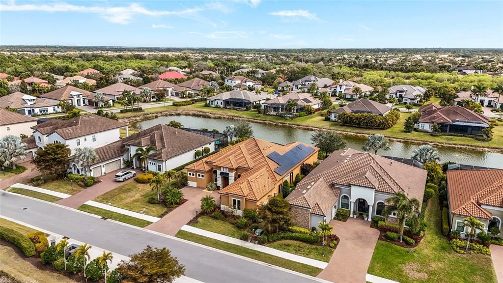 На продажу: $1,899,000 (3 спален, 3 ванн, 3639 Квадратных фут)