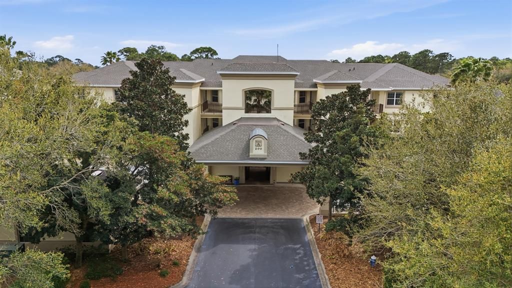 Active With Contract: $549,000 (3 beds, 3 baths, 2167 Square Feet)