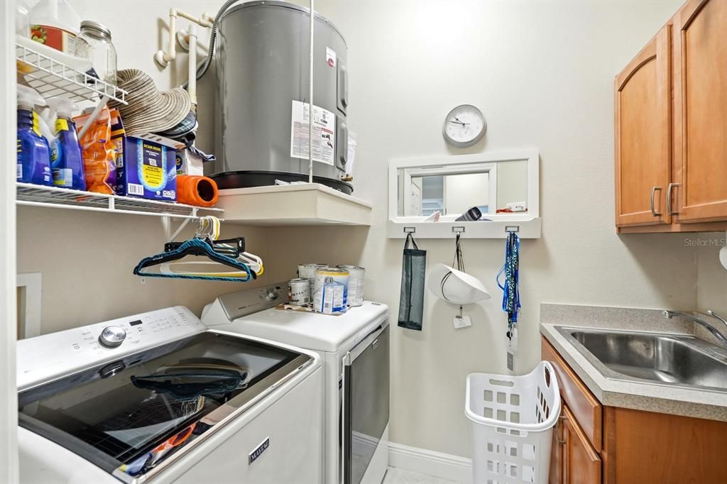 Active With Contract: $549,000 (3 beds, 3 baths, 2167 Square Feet)